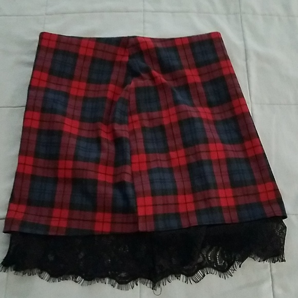 VVNVVN RED PLAID ZIPPER SKIRT.SIZE XS - Picture 5 of 8